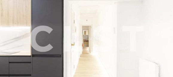 2 Schlafzimmer Wohnung in Ciutat Vella, Spain, Nr. 171285 6