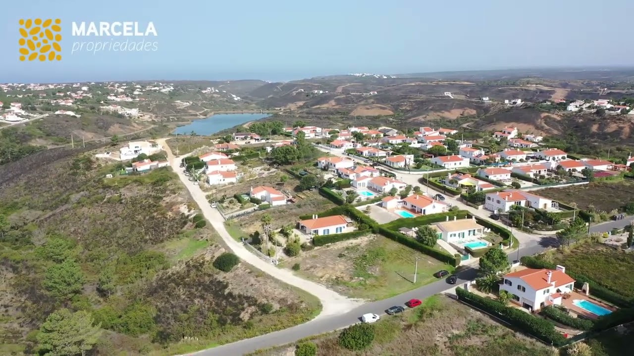  قطعة أرض في Aljezur, Portugal 250متر مربع رقم 206811