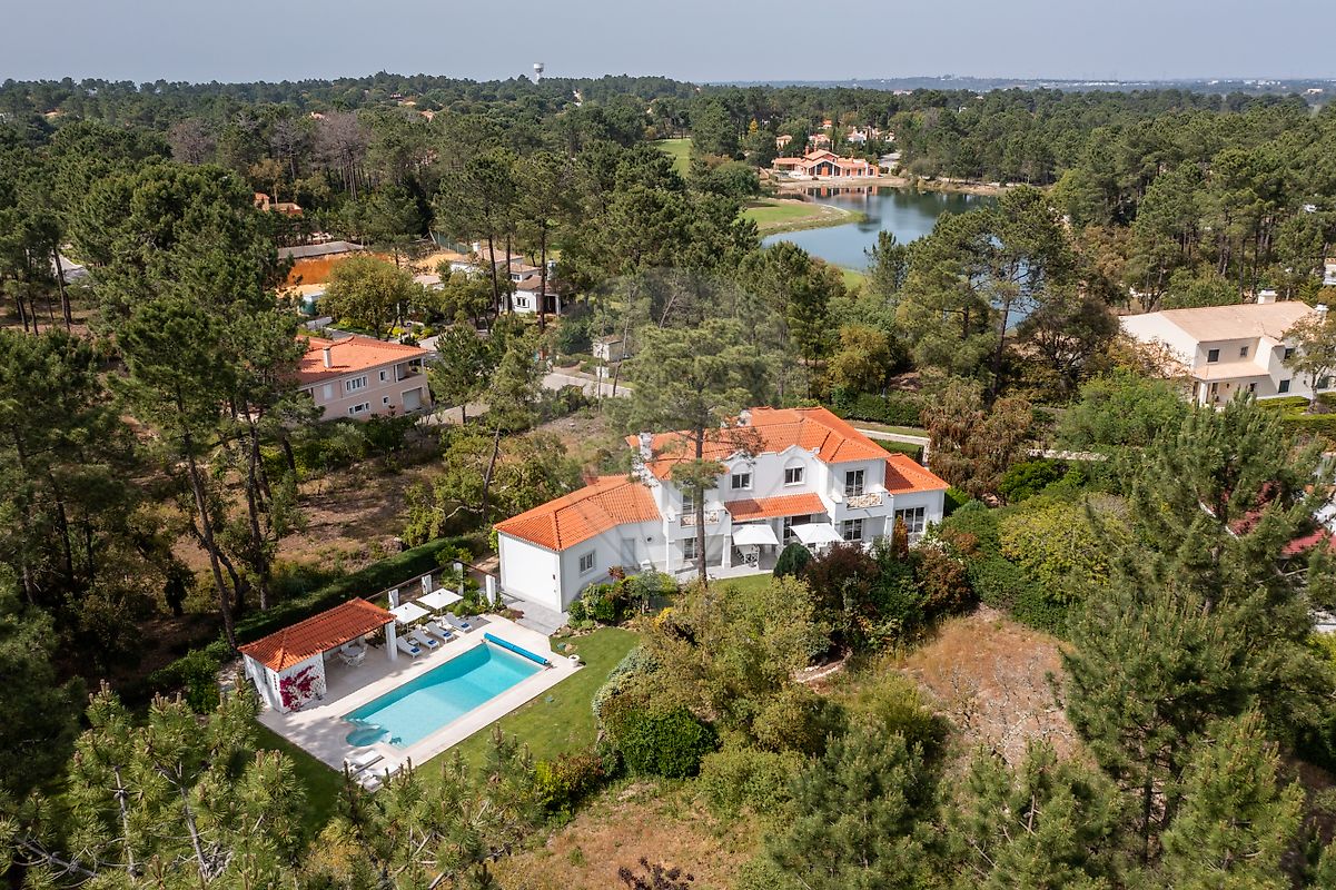 4 bedrooms Villa in Quinta do Conde, Portugal No. 178922