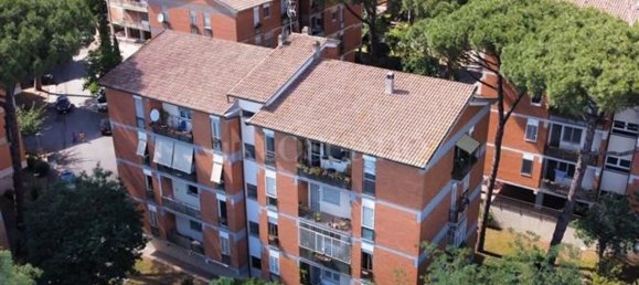 Apartamento de 5 dormitorios en Rome, Italy No. 165408 3