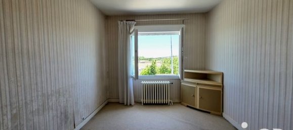 Casa de 4 dormitorios en Viennay, France No. 305275 10