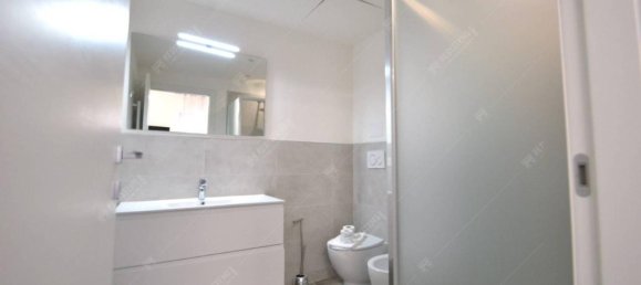 3 rooms Apartment in Milan, Italy No. 247401 12