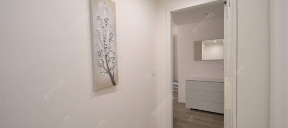 3 rooms Apartment in Milan, Italy No. 247401 10