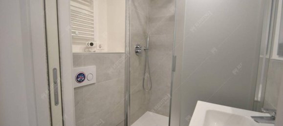 3 rooms Apartment in Milan, Italy No. 247401 13