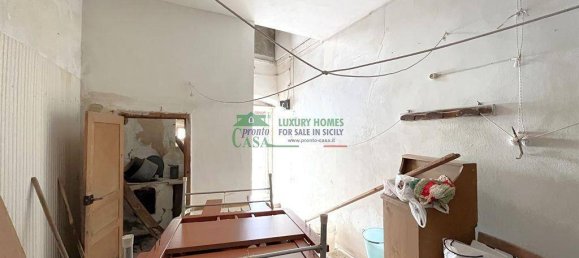 2 Schlafzimmer Haus in Modica, Italy, Nr. 60830 35