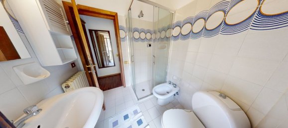 4 bedrooms House in Castiglione di Garfagnana, Italy No. 237827 22