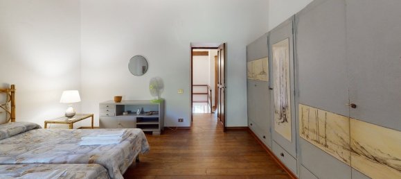 4 bedrooms House in Castiglione di Garfagnana, Italy No. 237827 36