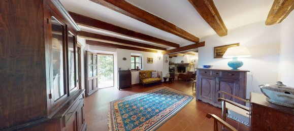4 bedrooms House in Castiglione di Garfagnana, Italy No. 237827 6