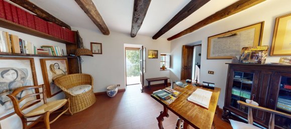 4 bedrooms House in Castiglione di Garfagnana, Italy No. 237827 12