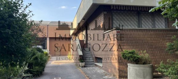 3 rooms Warehouse in Castel Maggiore, Italy No. 378554 7