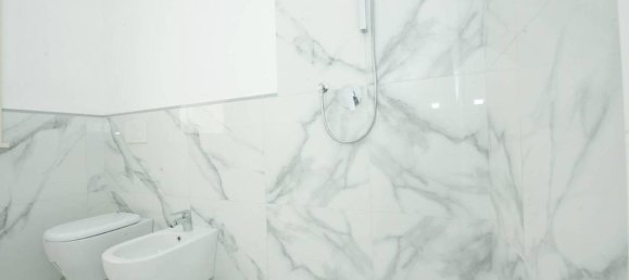 4-salle Penthouse à Monterotondo, Italy No. 38543 7