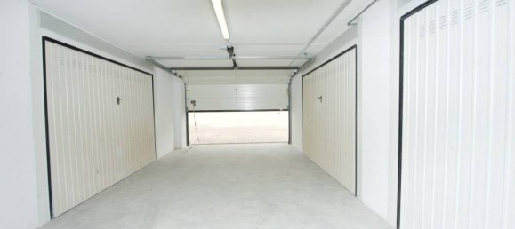 4-salle Penthouse à Monterotondo, Italy No. 38543 38