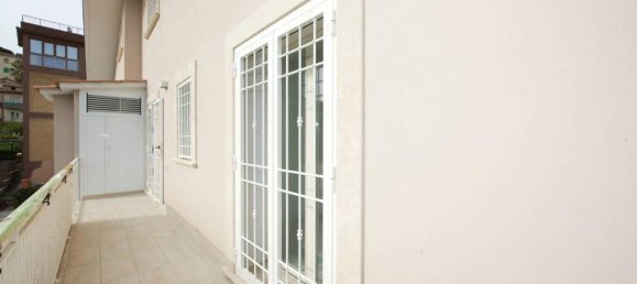 4-salle Penthouse à Monterotondo, Italy No. 38543 9