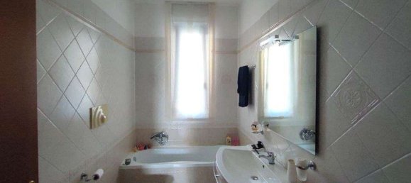 Apartamento de 4 divisões em Brindisi, Italy N.º 156791 19