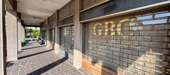 2 rooms Commercial property in Palazzolo sull'Oglio, Italy No. 282334 23