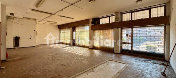 2 rooms Commercial property in Palazzolo sull'Oglio, Italy No. 282334 10
