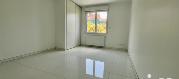 3 bedrooms House in Charleville-Mezieres, France No. 259731 5