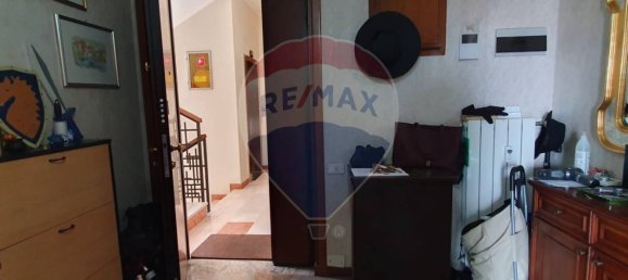 3 Schlafzimmer Wohnung in Bergamo, Italy, Nr. 327942 5