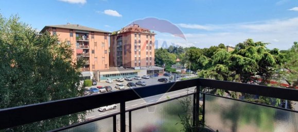 3 Schlafzimmer Wohnung in Bergamo, Italy, Nr. 327942 10
