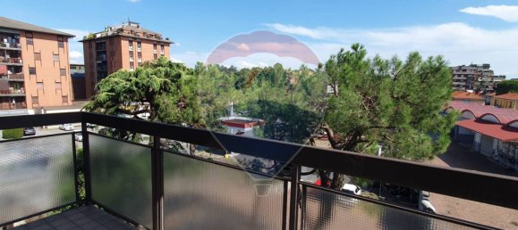 3 Schlafzimmer Wohnung in Bergamo, Italy, Nr. 327942 4