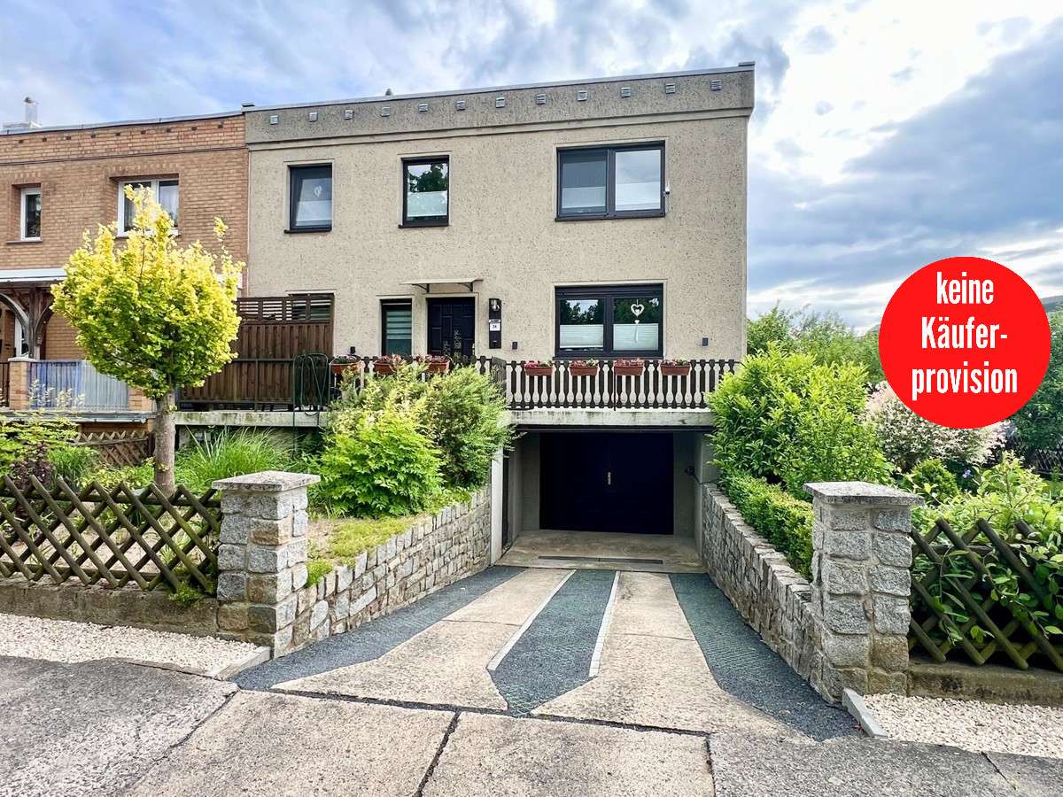 5 bedrooms Townhouse in Neubrandenburg, Germany No. 99281