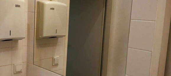 Oficina en Favoriten, Austria 404 m² No. 145081 14