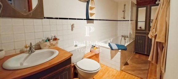 Casa de 4 dormitorios en Rostrenen, France No. 350711 23