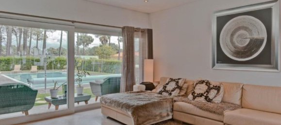 4 bedrooms House in Almada, Portugal No. 111209 7