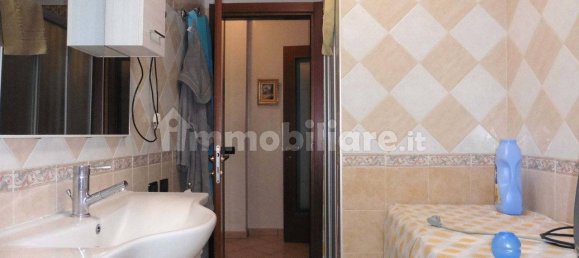 Apartamento de 2 dormitorios en Nogarole Rocca, Italy No. 60444 5