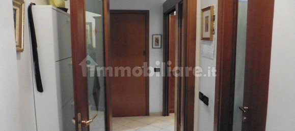 Apartamento de 2 dormitorios en Nogarole Rocca, Italy No. 60444 17