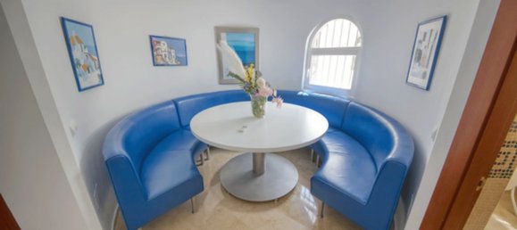 4 bedrooms Villa in Benalmadena, Spain No. 42906 10