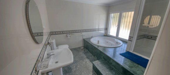 4 bedrooms Villa in Benalmadena, Spain No. 42906 18
