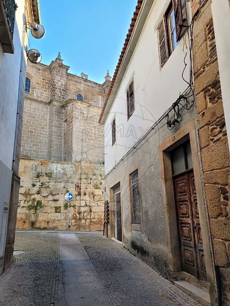 Дом с 3 спальнями в Торри ди Монкорву, Португалия № 49247