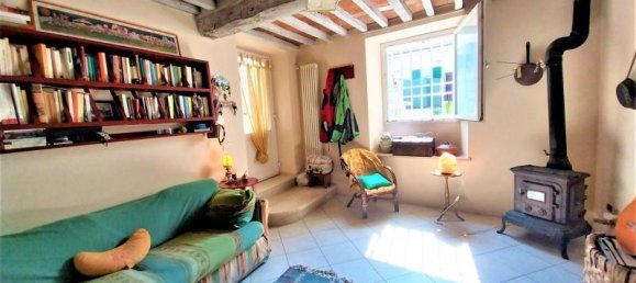 Дом с 4 комнатами в Серавецца, Италия № 227365 2