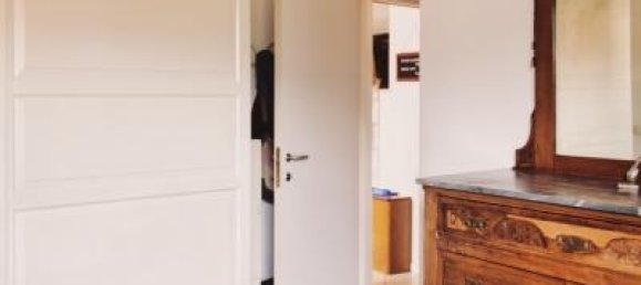 Дом с 4 комнатами в Серавецца, Италия № 227365 18