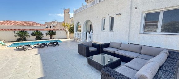 5 Schlafzimmer Villa in San Miguel de Salinas, Spain, Nr. 176058 20
