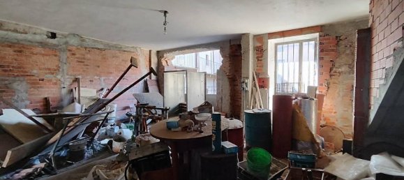 4 rooms House in Vauda Canavese, Italy No. 18401 8