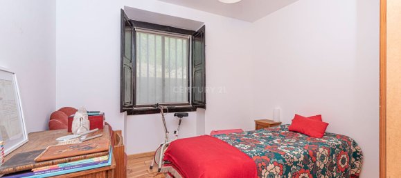 3 bedrooms House in Oeiras, Portugal No. 145948 2