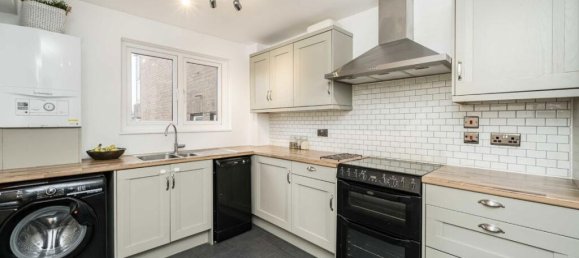 2 Schlafzimmer Wohnung in Ealing, United Kingdom, Nr. 5801 3