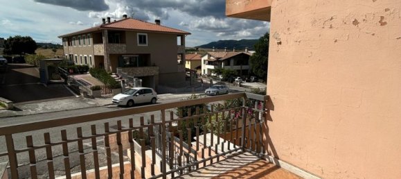 Дом с 5 комнатами в Джано дель Умбрия, Италия № 293046 3