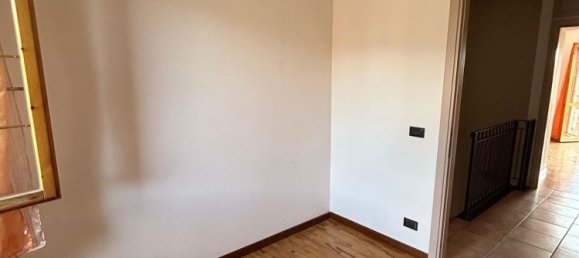 Дом с 5 комнатами в Джано дель Умбрия, Италия № 293046 36