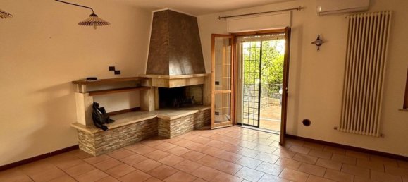 Дом с 5 комнатами в Джано дель Умбрия, Италия № 293046 14