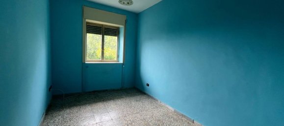 Вилла с 5 комнатами в Фрассо Телезино, Италия № 110301 4