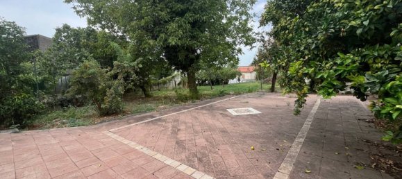 Вилла с 5 комнатами в Фрассо Телезино, Италия № 110301 24