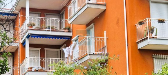 3 bedrooms Apartment in San Bartolomeo al Mare, Italy No. 327630 6