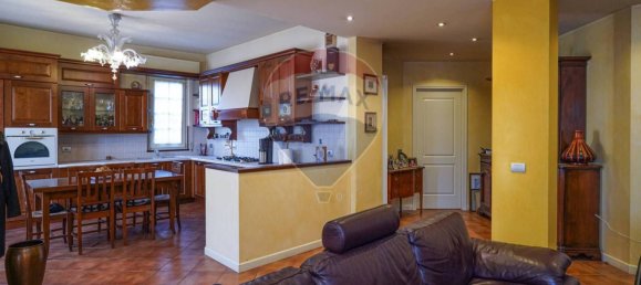 6 Schlafzimmer Villa in Stezzano, Italy, Nr. 14339 12