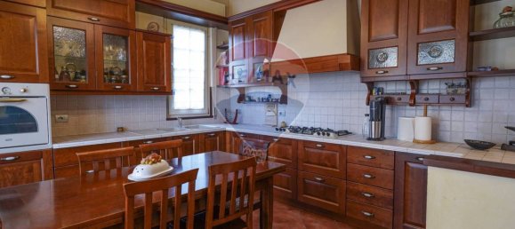 6 Schlafzimmer Villa in Stezzano, Italy, Nr. 14339 15