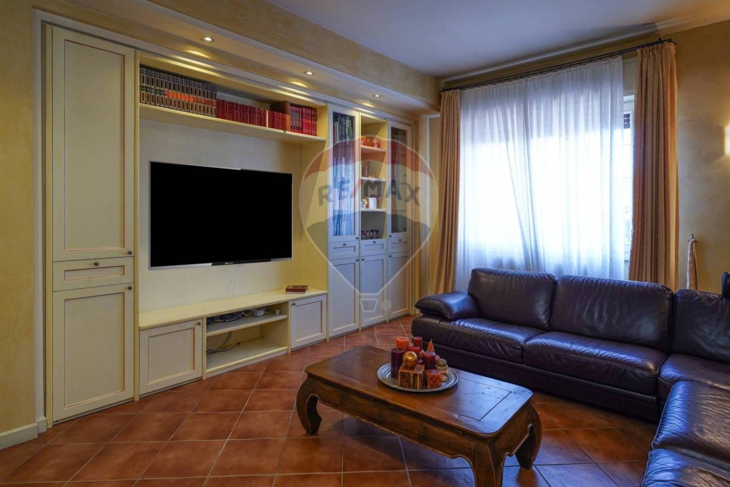 6 Schlafzimmer Villa in Stezzano, Italy, Nr. 14339