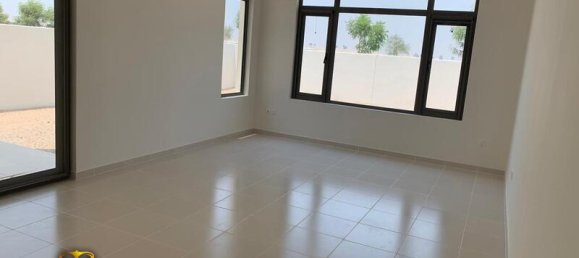 4 bedrooms Villa in Reem, UAE No. 33834 8