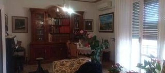 5 bedrooms Apartment in Pisa, Italy No. 350966 2
